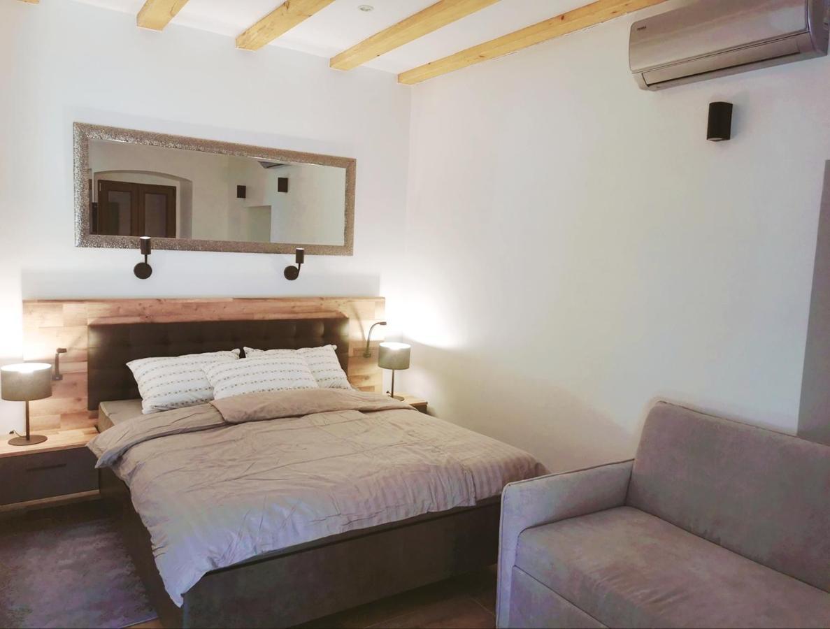 Apartmani Rosa I Linda リエカ エクステリア 写真